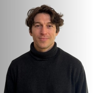 Dr Joshua Elvin